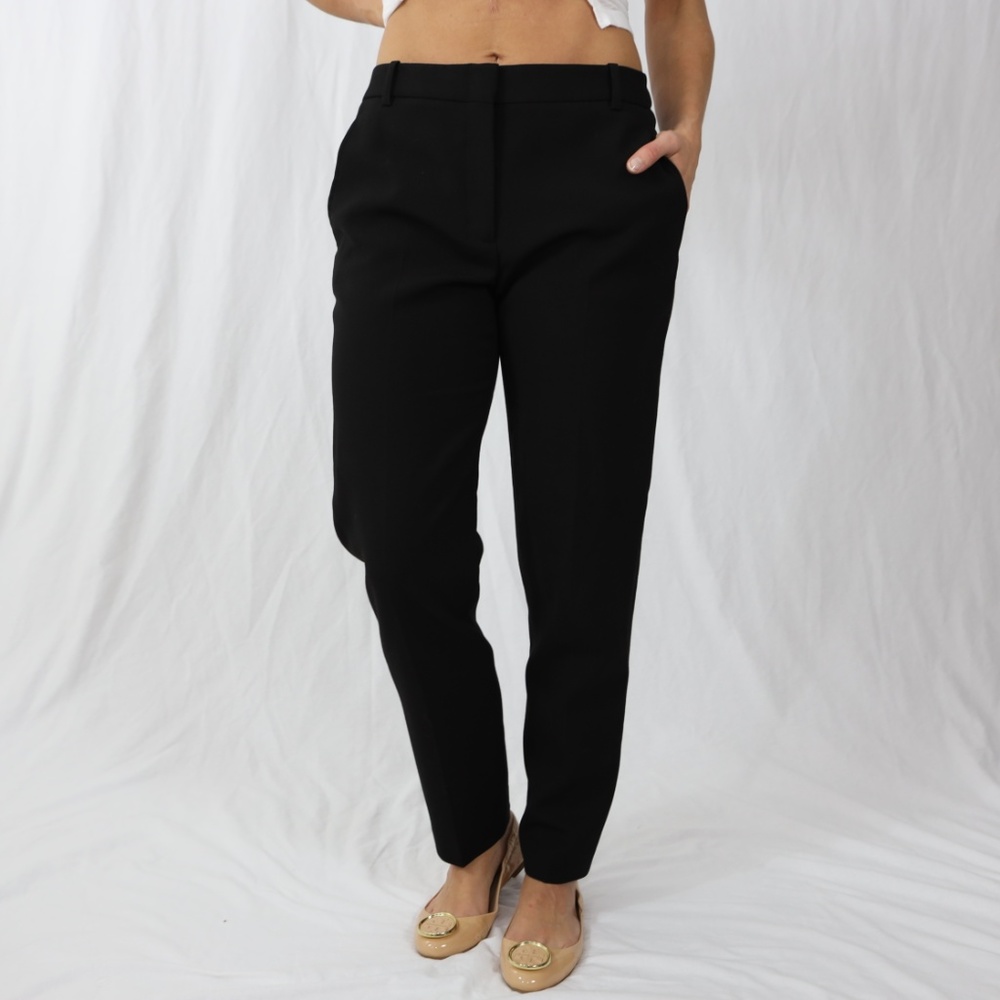 BCBG Max Azria ‘Lester’ Black pant. NWOT. Size 4